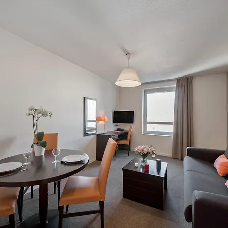 Appart'city Classic Geneve - Hotel apartamentowy